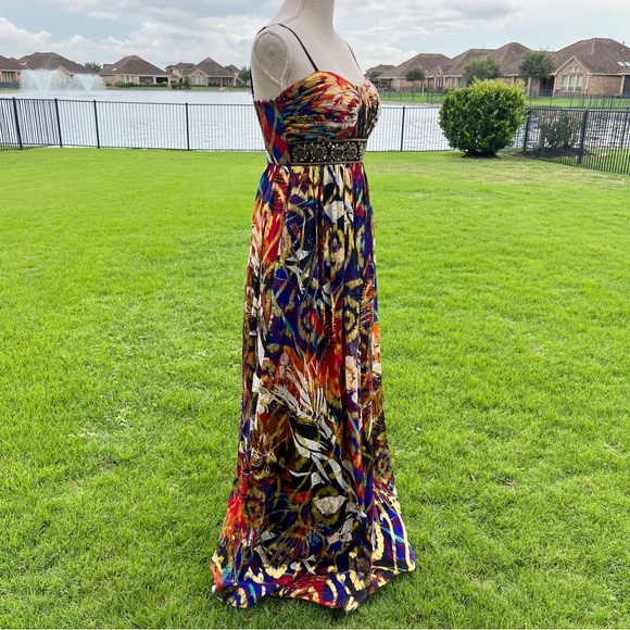 Oleg Cassini Multicolor Metallic Gown - Picture 7 of 9